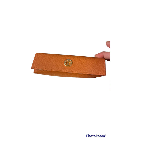 Tory Burch Accessories - Tory Burch Eye small glasses case with gold logo